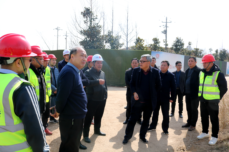 金寨縣委常委、常務副縣長汪洪濤一行到史河（金寨段）防洪提升工程-7#防汛大橋項目調(diào)研