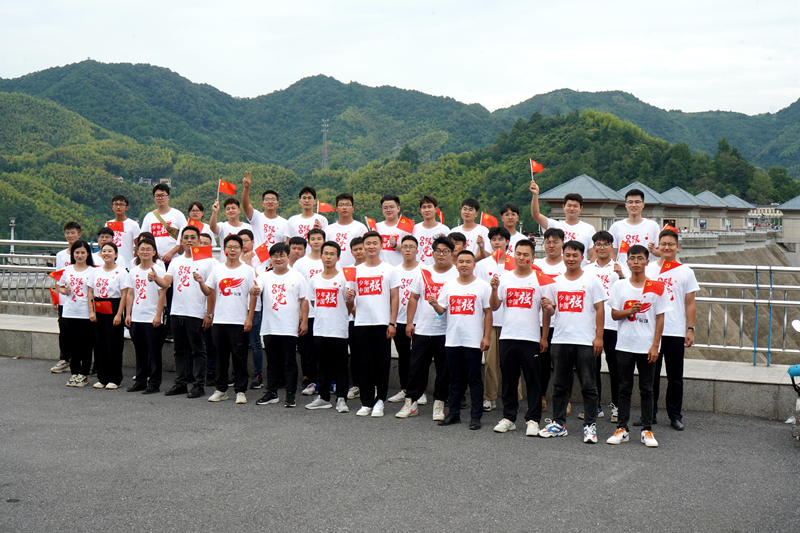 公司團(tuán)委開展“喜迎二十大、永遠(yuǎn)跟黨走、奮進(jìn)新征程”主題團(tuán)日活動6